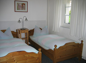Schlafzimmer in der großen Ferienwohnung